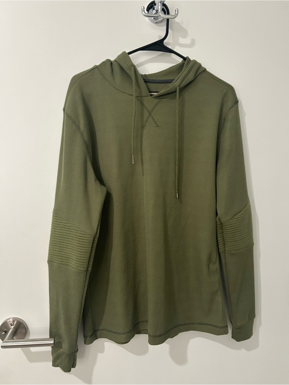 Men's Olive Hooded Waffle-Knit Pullover